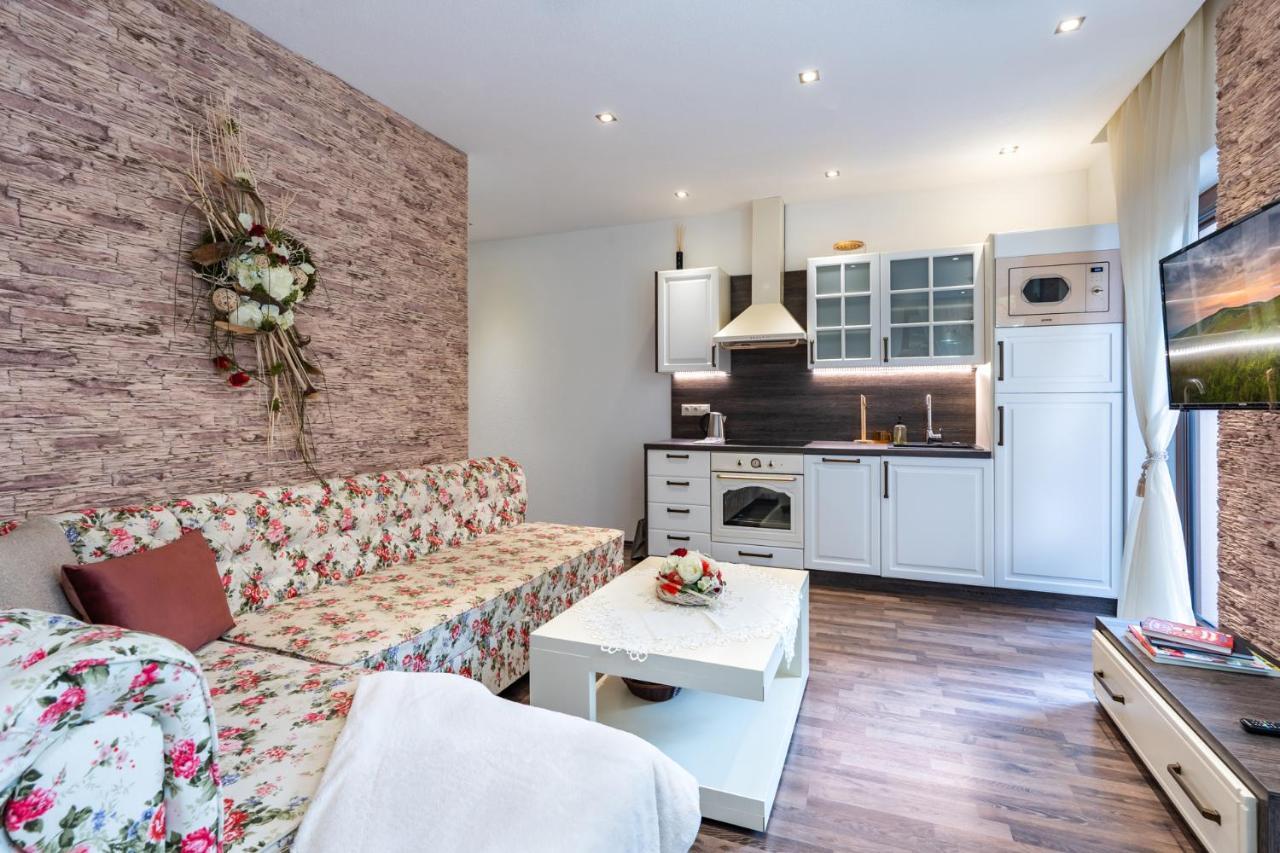 Apartment Rose Chopok 1100 M-On Hiking Trail-View-Hot Tub-Sauna-View Деменівська Долина Екстер'єр фото