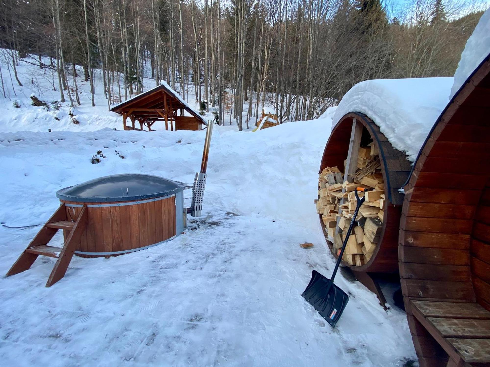 Apartment Rose Chopok 1100 M-On Hiking Trail-View-Hot Tub-Sauna-View Деменівська Долина Екстер'єр фото
